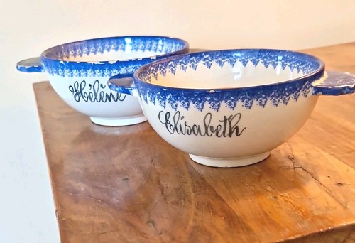 Hand painted henriot quimper - hand,