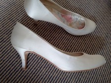 Rachel Simpson Ivory Satin Heeled Round Roe Wedding Shoes Size 40/6.5
