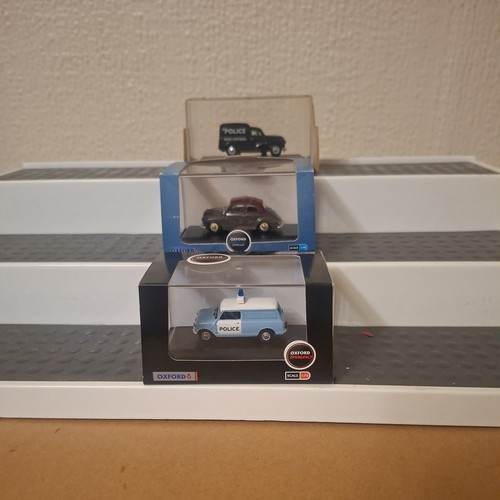 Oxford diecast x3 - oxford, morris