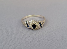 Unusual 18 carat gold sapphire and diamond ring size Q 2.64g deco asymmetric st