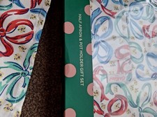 CK Half Apron, Holder, Table