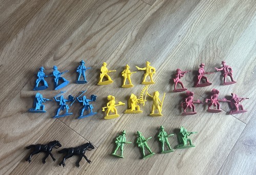 Cowboys and indians toys - 24,