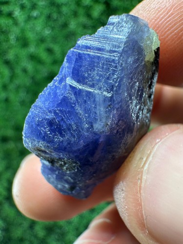 Lovely tanzanite crystal - tanzanite, with