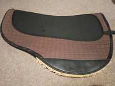 Barefoot Treeless saddle pad