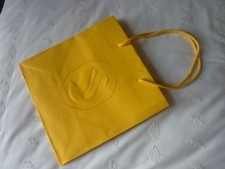 SWAROVSKI YELLOW CARRIER GIFT