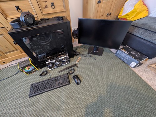 Gaming bundle with - pc,