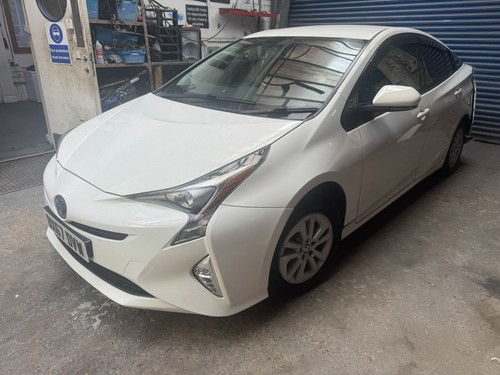 Toyota prius mk4 2016 - toyota, 1.8