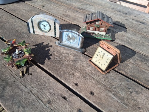Vintage small mantel clocks - vintage,