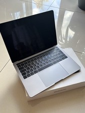 Apple MacBook Pro 13-inch with