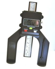 Digital Depth Gauge Suitable for Routers / Saw Blades ETC