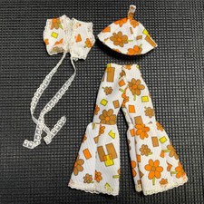 Vintage Sindy Doll Clothes