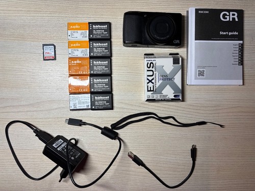 Mint condition digital camera - condition,