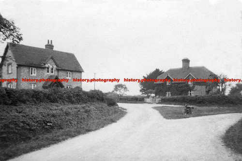 F004645 kilmeston village - f004645,
