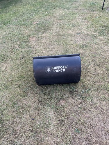 Suffolk punch grass box - punch,