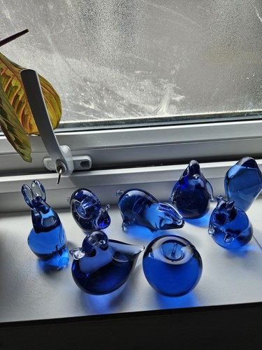 Wedgwood blue glass - wedgwood, figurine