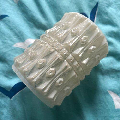 Vintage white frosted