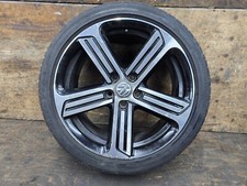 GENUINE 18" VOLKSWAGEN GOLF R