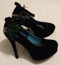 Rare TUK Black Platform Court Ankle Strap Heels Feather Chain UK5 Faux Suede Y2K