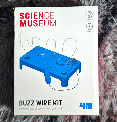 Science museum buzz - buzz, wire