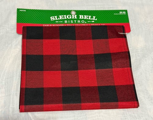 Sleigh bell bistro - sleigh, table