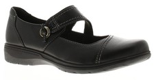 Clarks Womens Flat Shoes