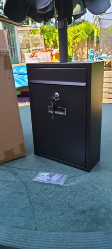 Steel lockable wall mounted - wall,