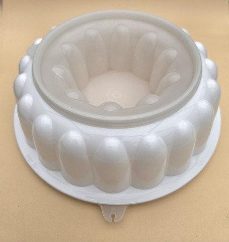 Vintage tupperware jelly mould - jelly,