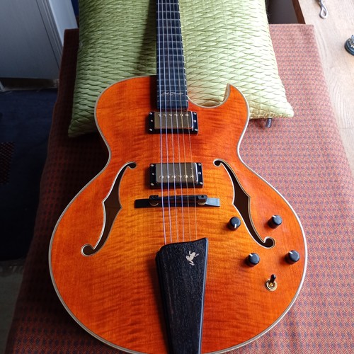 Eastman ar380ce john pisano - john,