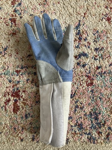 Child fencing glove size - fencing,