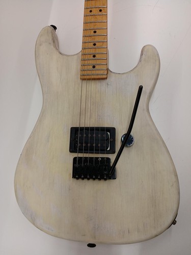 Charvel model white made - white,
