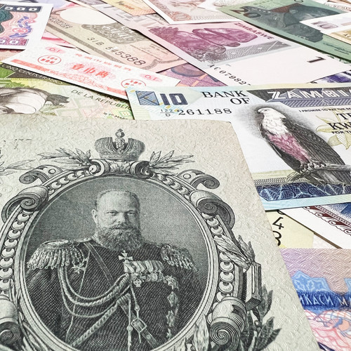 100 year old banknotes - 100+,