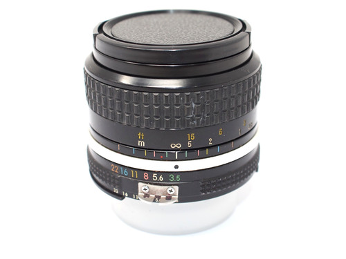 Nikon nikkor 28mm - ai,