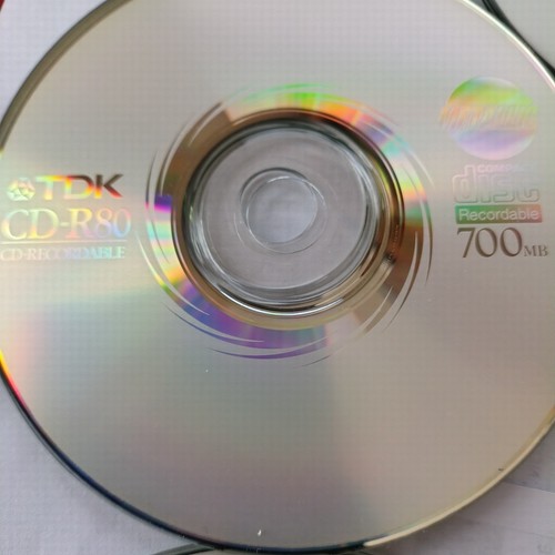 Tdk r s - 3, cd-r's