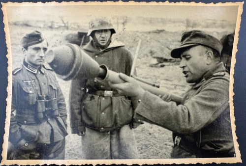 Wwii photo german - photo, panzerfaust