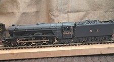 Hornby OO Gauge A3 Class Loco
