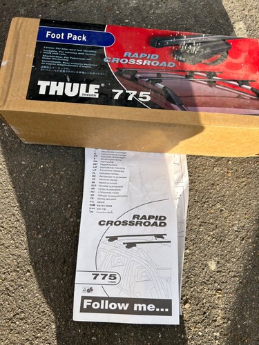 Twin car roof bars - , with