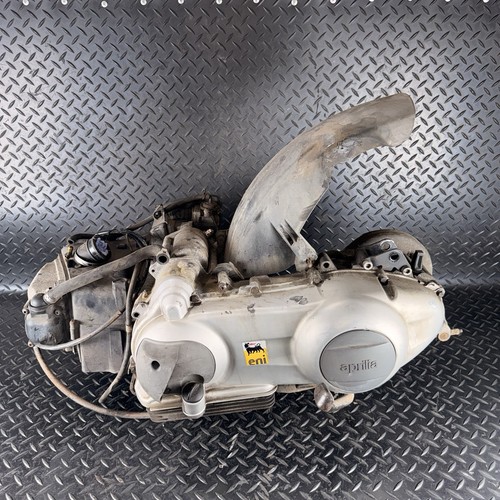 Aprilia sr motard 125 - aprilia,