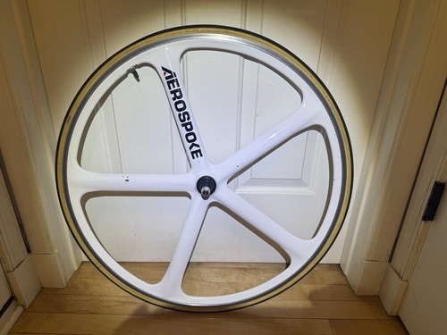 Aerospoke wheel tire white - aerospoke, &