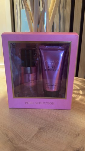Victoria secrets perfume gift - victoria,