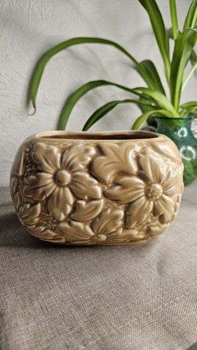 Sylvac vintage oval - vintage,