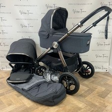 Mamas And Papas Ocarro Pushchair & Carrycot - Onyx Black ?