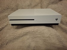 Microsoft Xbox One S 1681  500