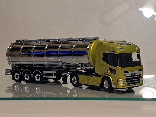 Scale daf 4x2 - 1:50,