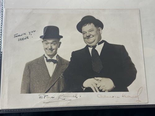 Original vintage signed - original,