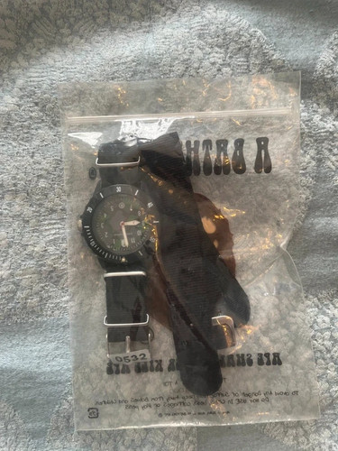 Bathing ape diver - watch, glow