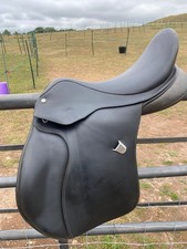 bates dressage saddle 17.5