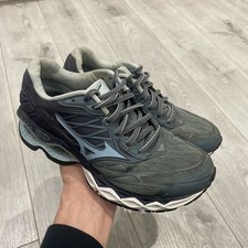 Mizuno Wave Creation 20