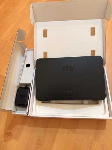 Sky broadband black router - black,