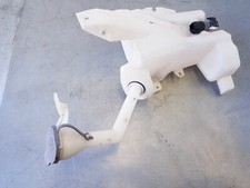 NISSAN QASHQAI J11 2015-2020 WINDSCREEN WASHER BOTTLE TANK & PUMP 28910HV00A