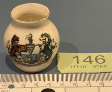 Goss crested china model - w,